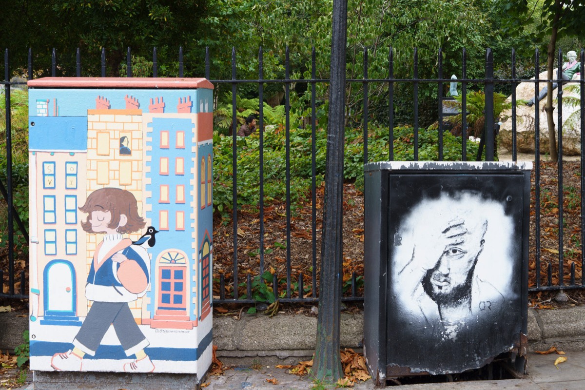 EXAMPLES OF PAINT-A-BOX STREET ART 005
