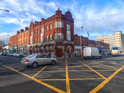  DUBLIN PUBS 