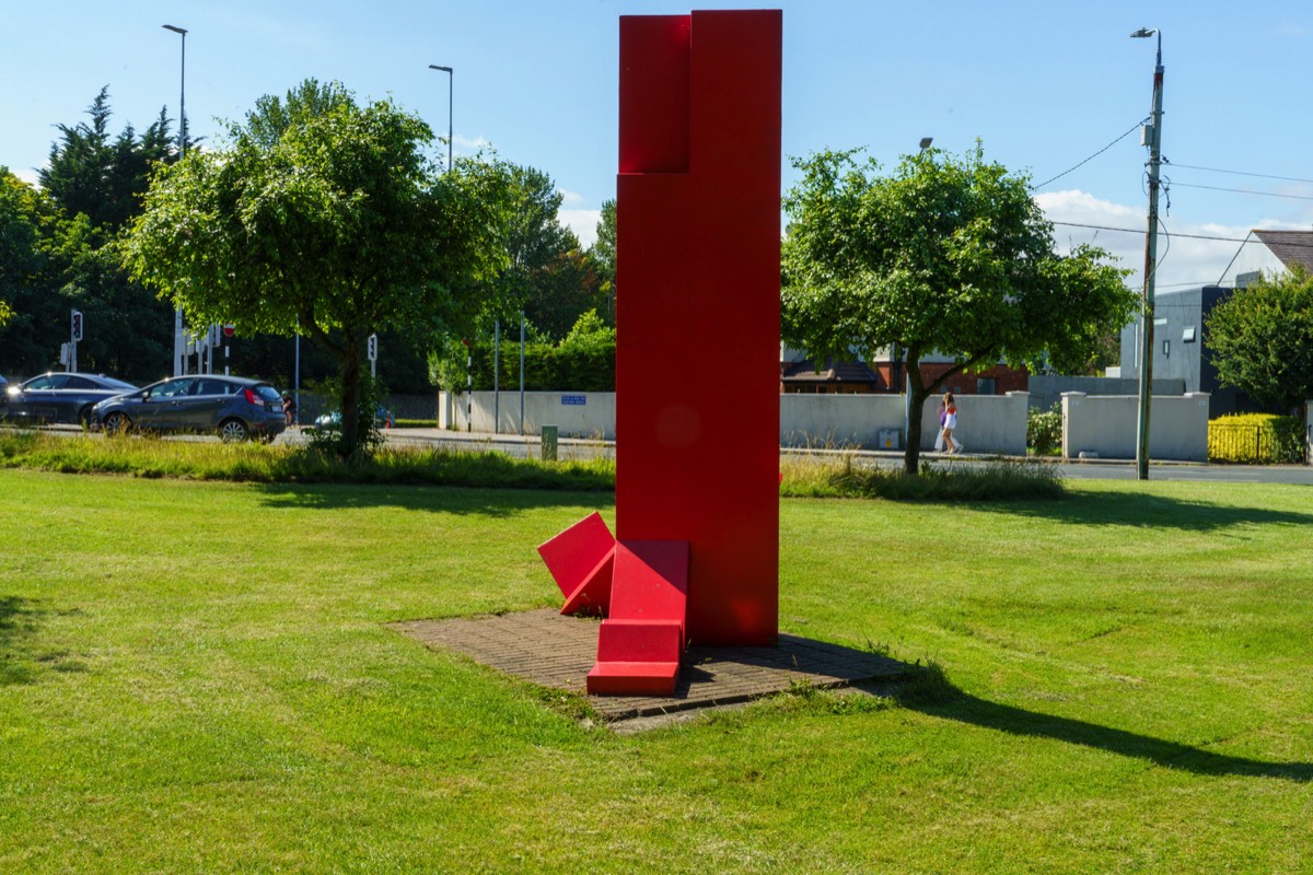 I ACTUALLY LIKE THIS RED METAL YOKE - NEWTOWN AVENUE BLACKROCK 007