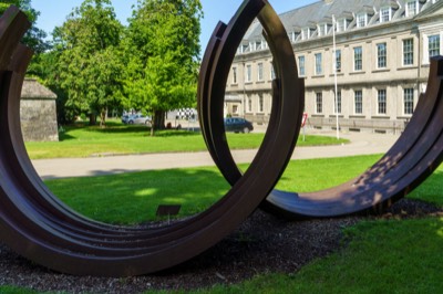  CORTEN SCULPTURE 