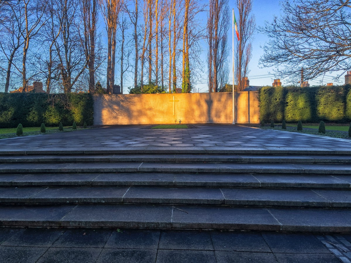 FOURTEEN OF THE SIXTEEN 1916 RISING LEADERS ARE BURIED HERE  -  ARBOUR HILL 004