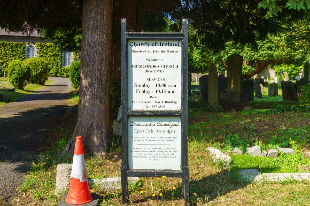 MY FIRST VISIT TO DRUMCONDRA CHURCH - CHURCH OF ST. JOHN THE BAPTIST   024