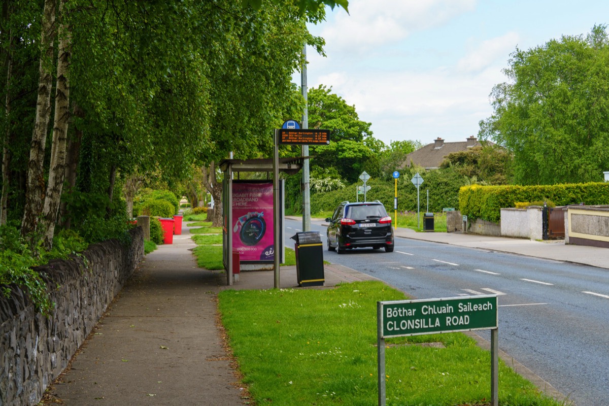 CLONSILLA ROAD NEAR COOLMINE TRAIN STATION 006