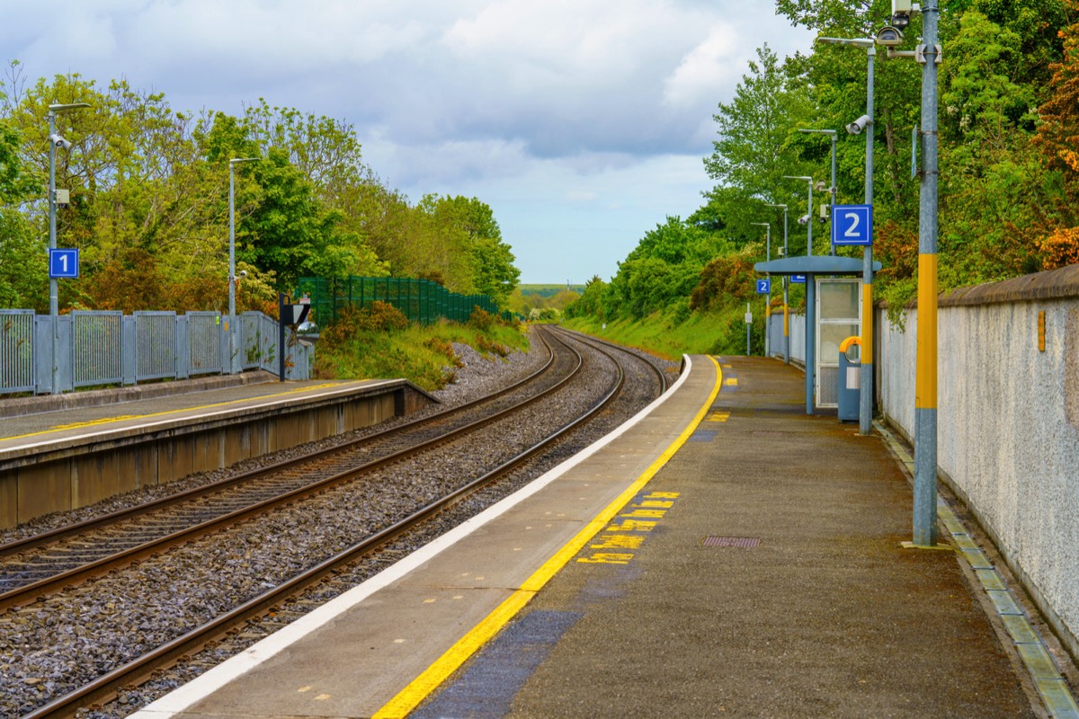 COOLMINE TRAIN STATION - CARPENTERSTOWN ROAD  004