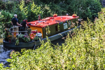  CANAL BARGE PASSING BY THE STATION 