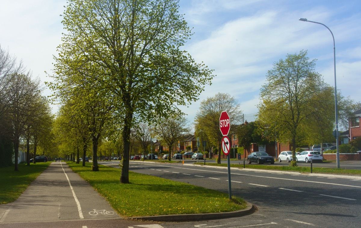 FROM EAST BALLYGALL ROAD TO BALLYMUN ROAD 019