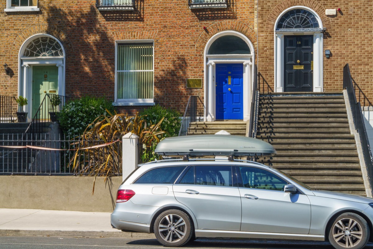 PEMBROKE ROAD IN BALLSBRIDGE 002