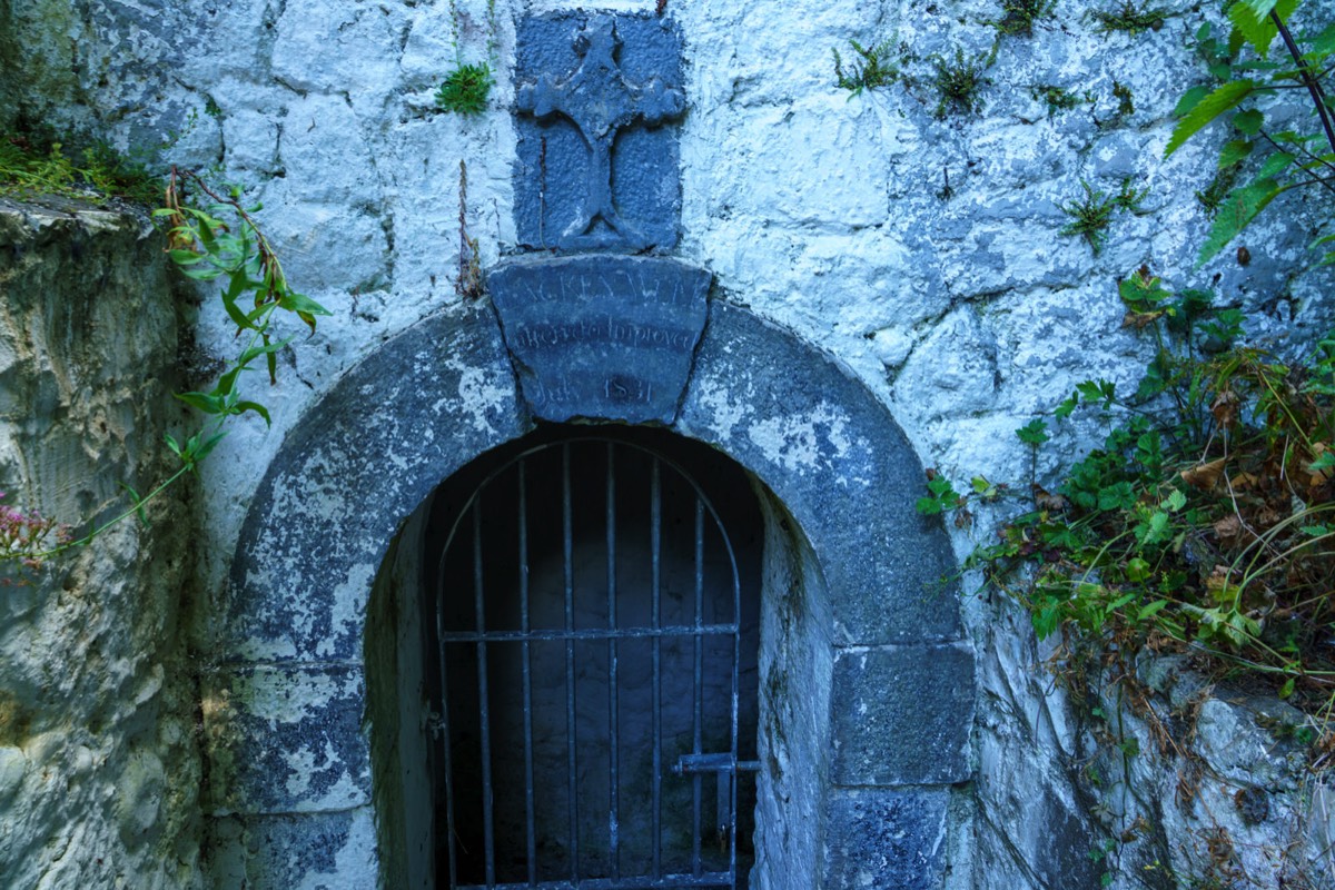 LACKEN WELL - PHOTOGRAPHED JULY 2021 001