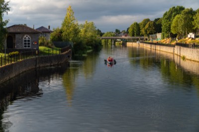  The River Nore  is a 140-kilometre (87 mi) long river located in south-east of Ireland 