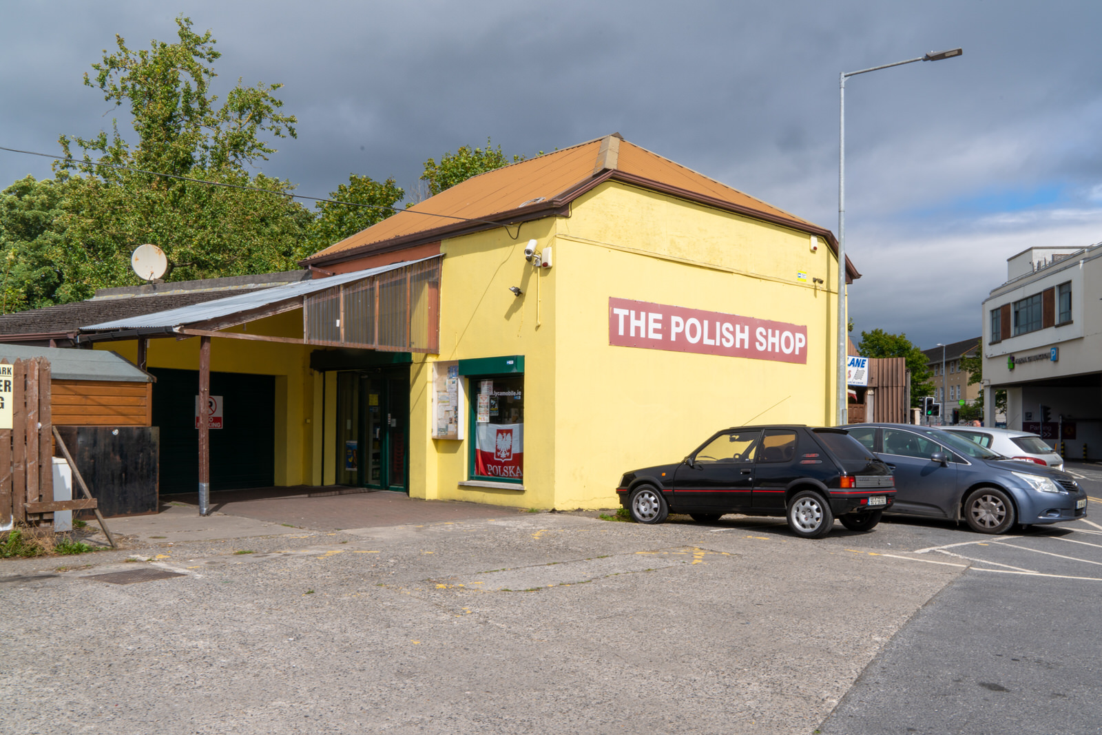  THE POLISH SHOP 