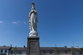 MARIAN STATUE