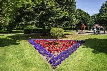 CLARE STREET PARK