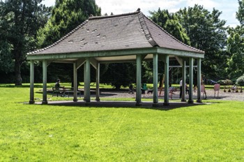 CLARE STREET PARK