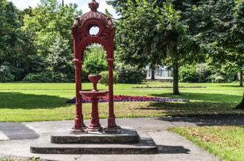 CLARE STREET PARK