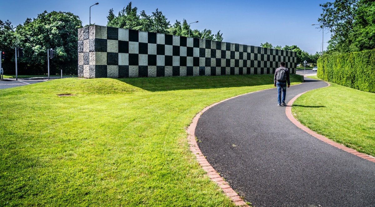 SEAN SCULLY WALL AND FLAGPOLES 008