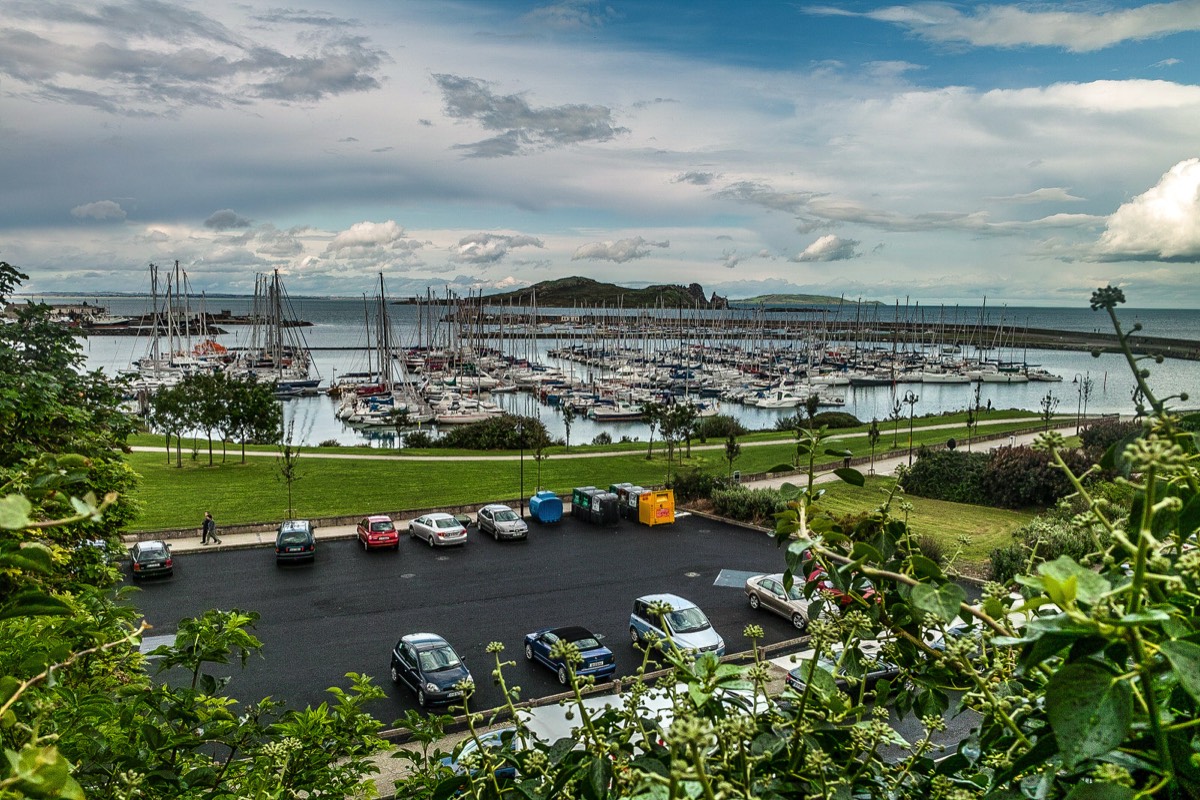 ELEVATED VIEW OF THE TOWN OF HOWTH 002