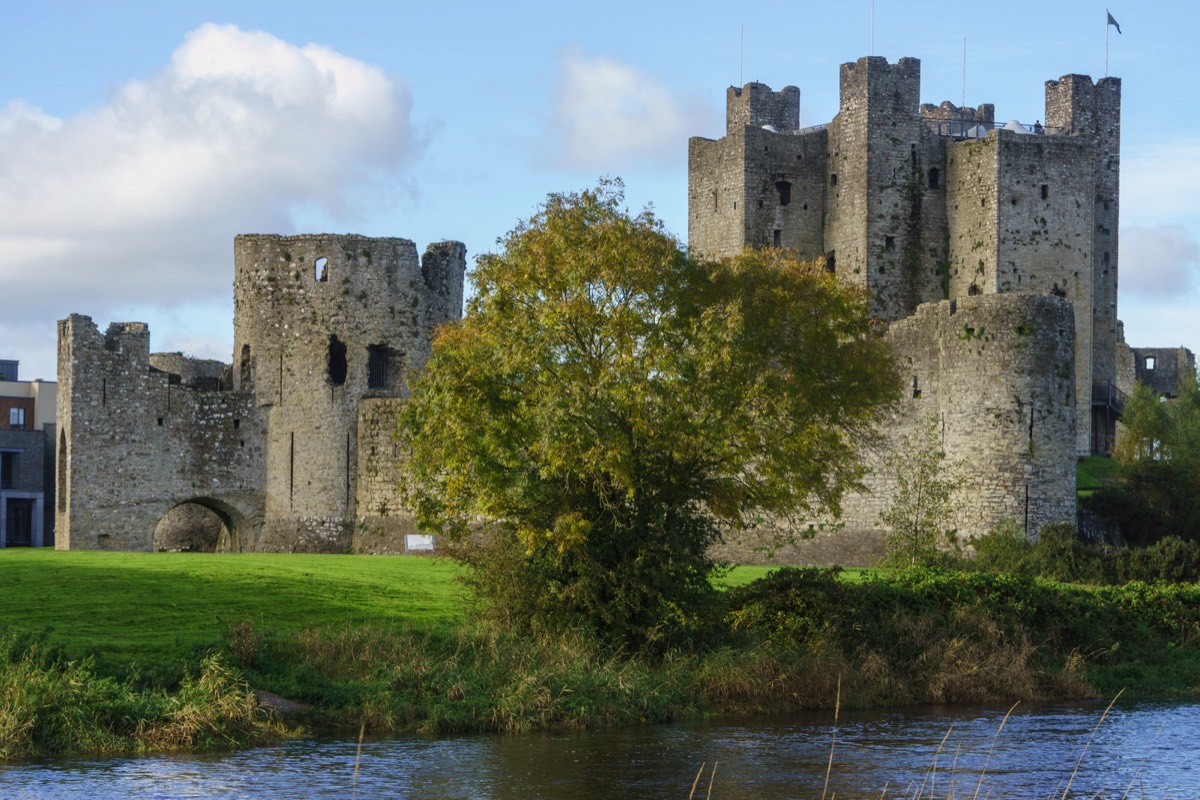 TRIM CASTLE ON THE RIVER BOYNE 005