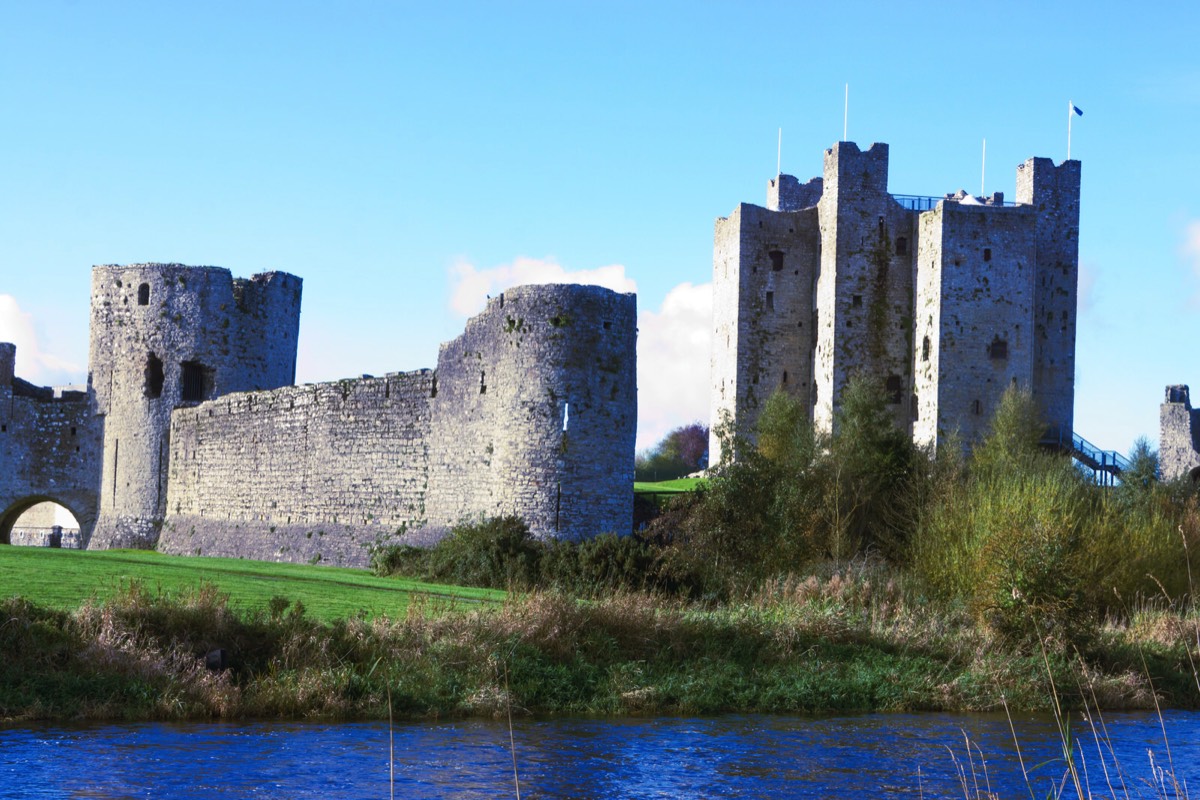 TRIM CASTLE ON THE RIVER BOYNE 011