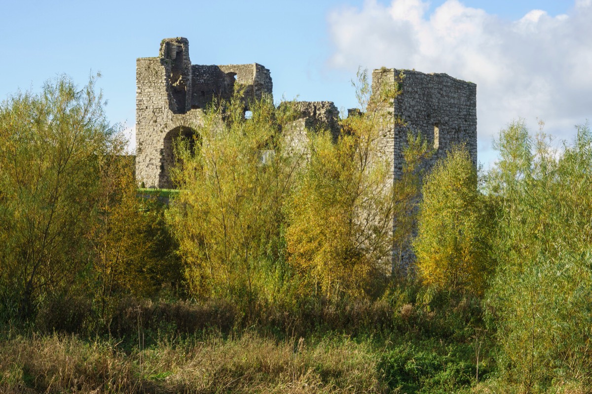 TRIM CASTLE ON THE RIVER BOYNE 019