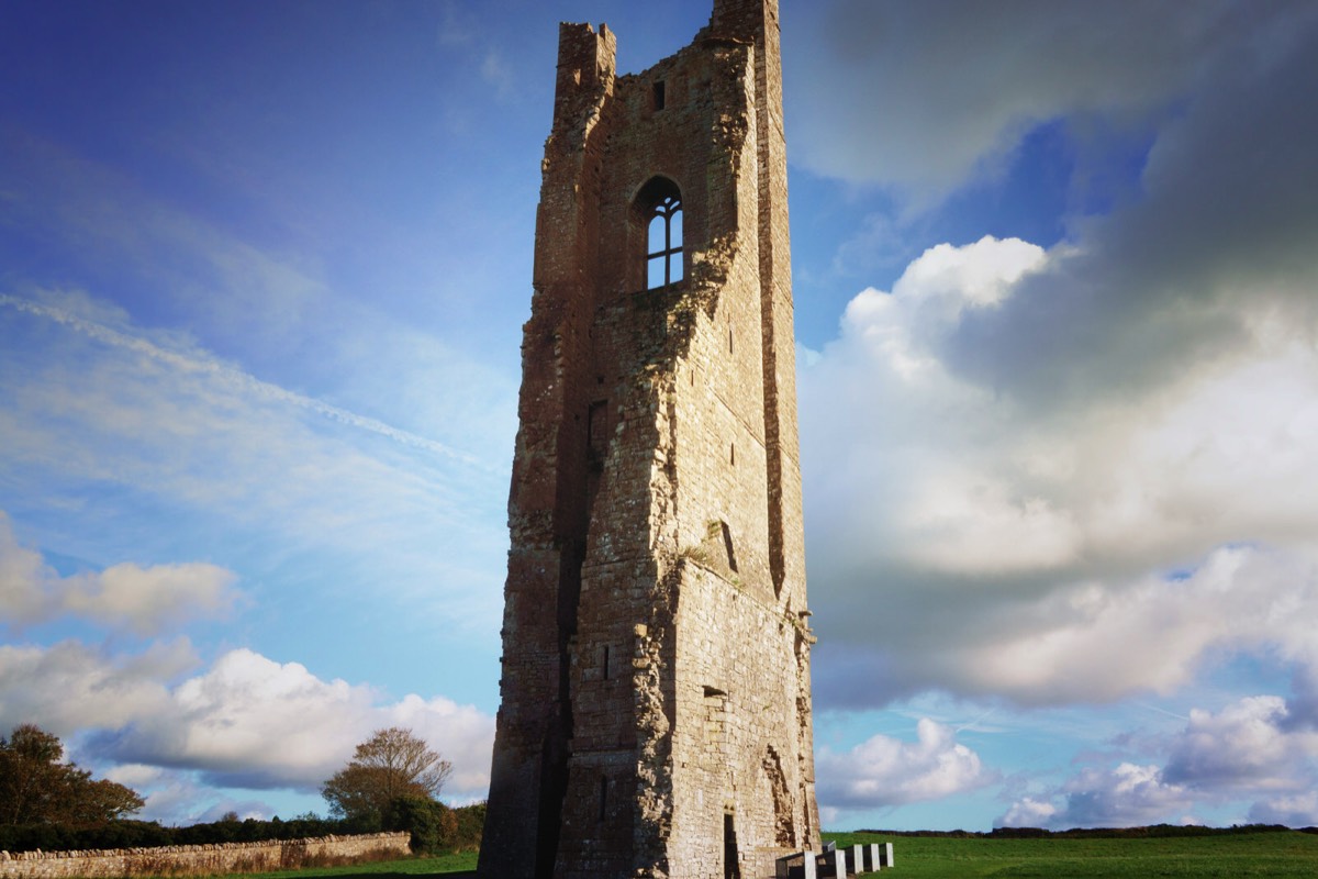 THE YELLOW STEEPLE IN TRIM COUNTY MEATH 008