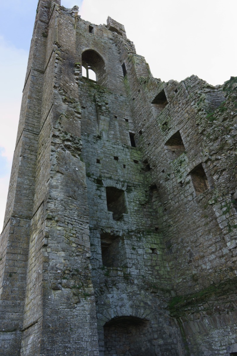 THE YELLOW STEEPLE IN TRIM COUNTY MEATH 011