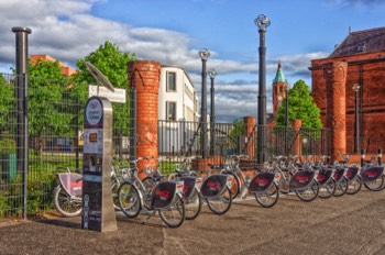 BELFAST BIKES DOCKING STATION 3907  AT THE  GASWORKS - CROMAC STREET 