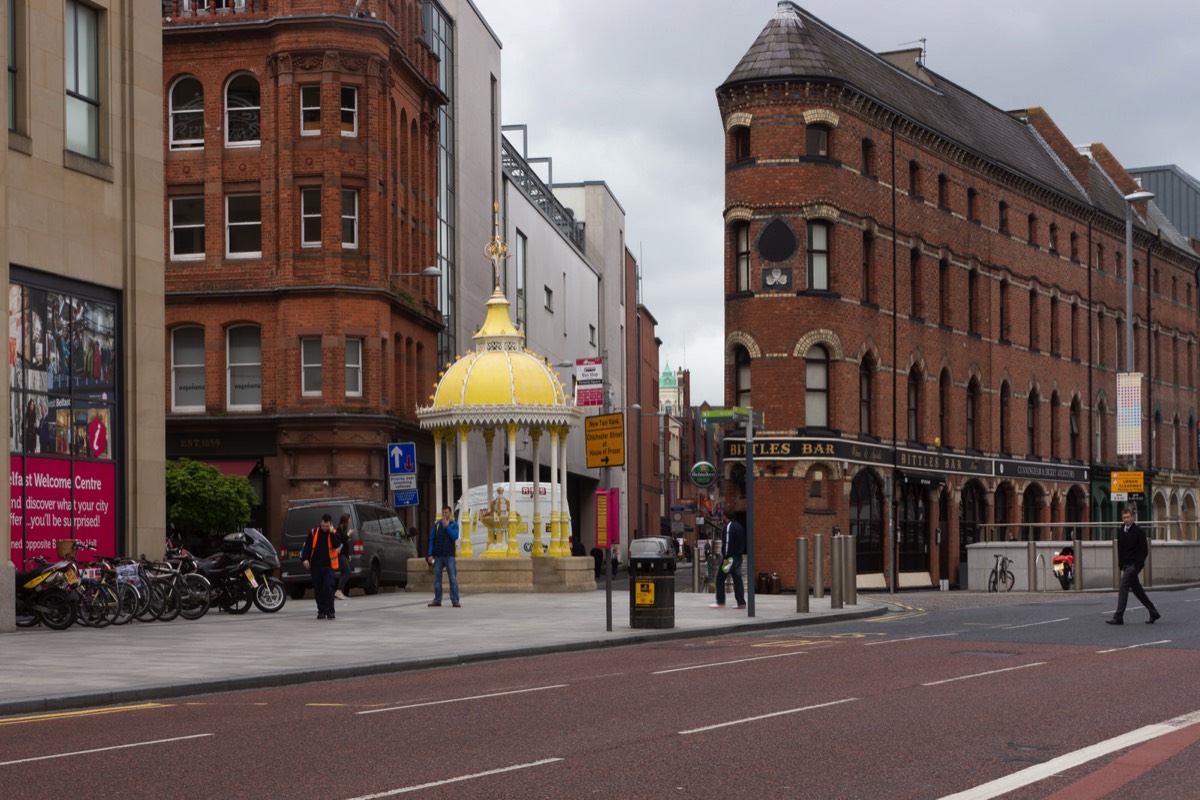 THE JAFFE MEMORIAL FOUNTAIN NOW LOCATED OUTSIDE THE VICTORIA SHOPPING CENTRE AND  BESIDE BITTLES BAR  001