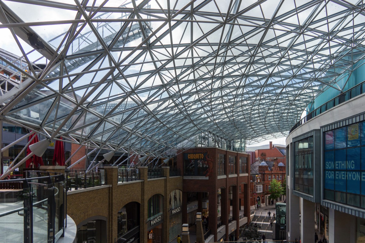 VICTORIA SQUARE SHOPPING CENTRE 009