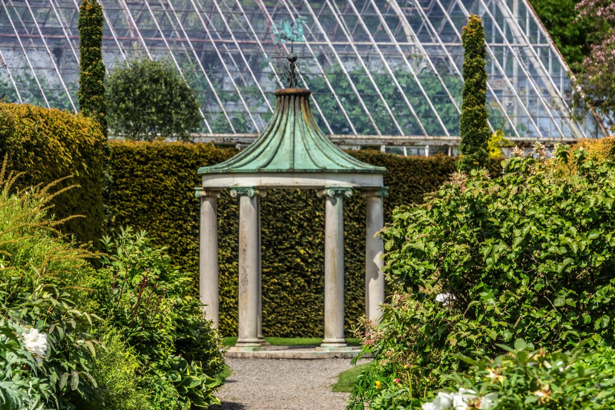 FARMLEIGH ESTATE - HOUSE AND GARDENS  013