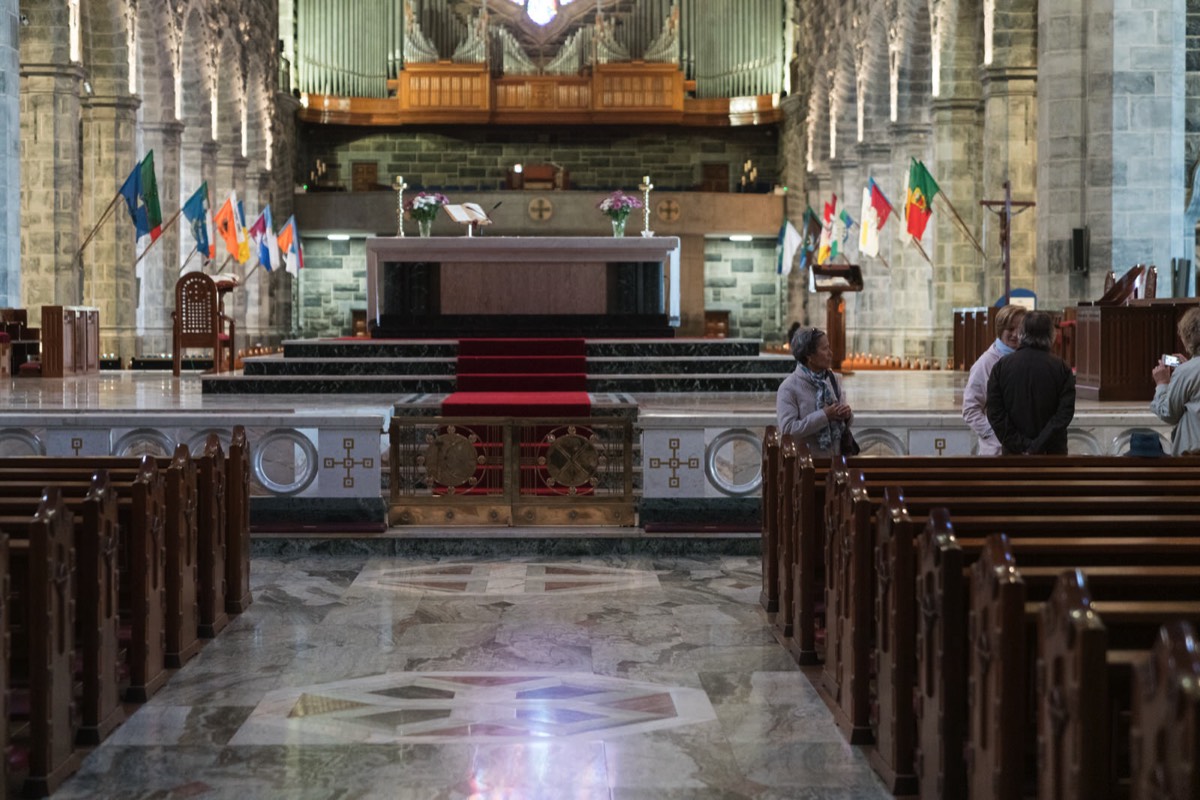 GALWAY - INSIDE THE CATHEDRAL 009