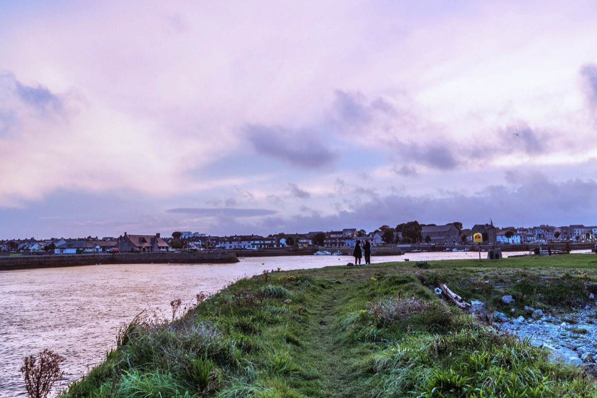 THE CLADDAGH AREA AT SUNSET 007