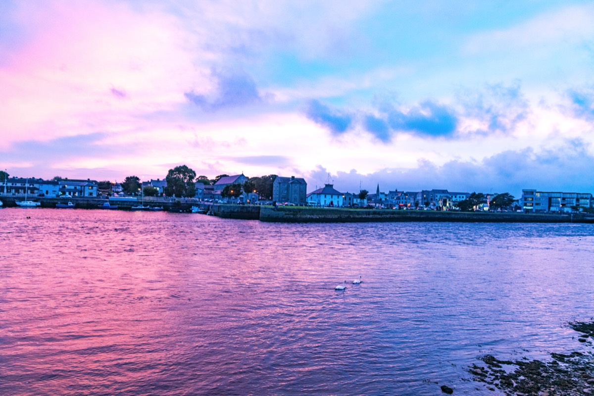 THE CLADDAGH AREA AT SUNSET 019