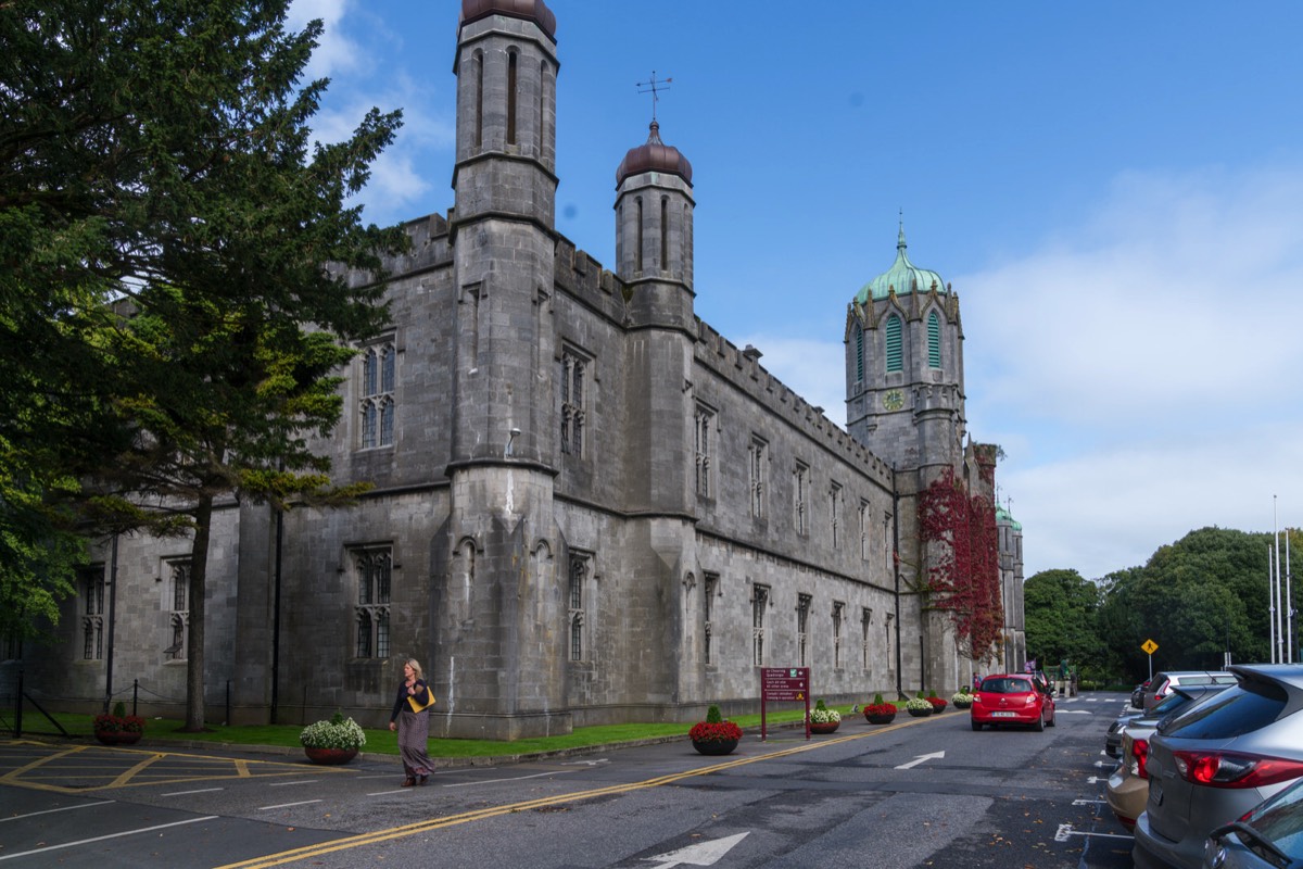 UNIVERSITY CAMPUS IN GALWAY 004