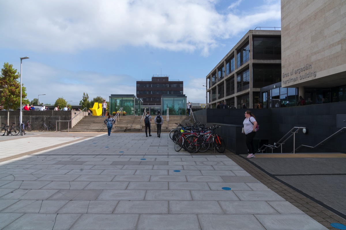 UNIVERSITY CAMPUS IN GALWAY 015