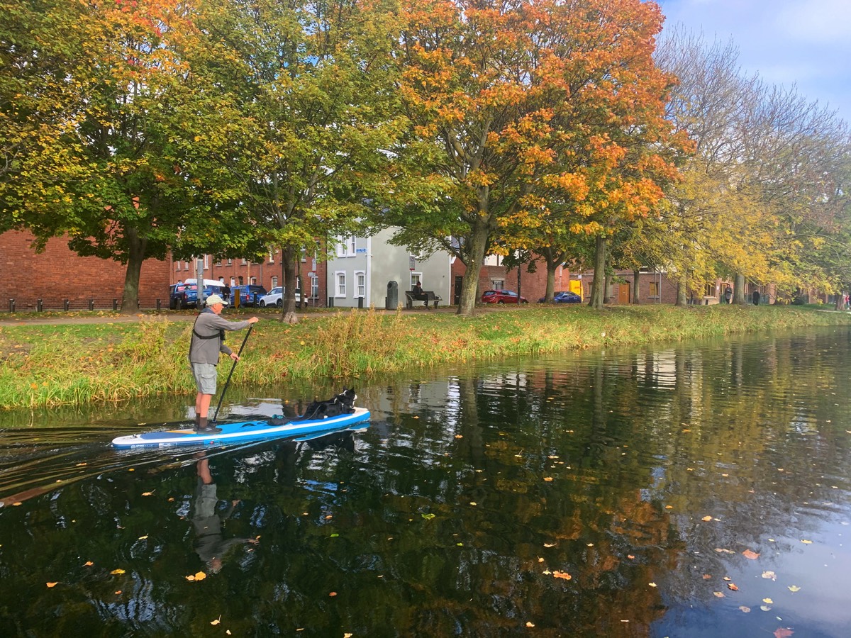 MAN AND HIS DOG ON THE GRAND CANAL 001