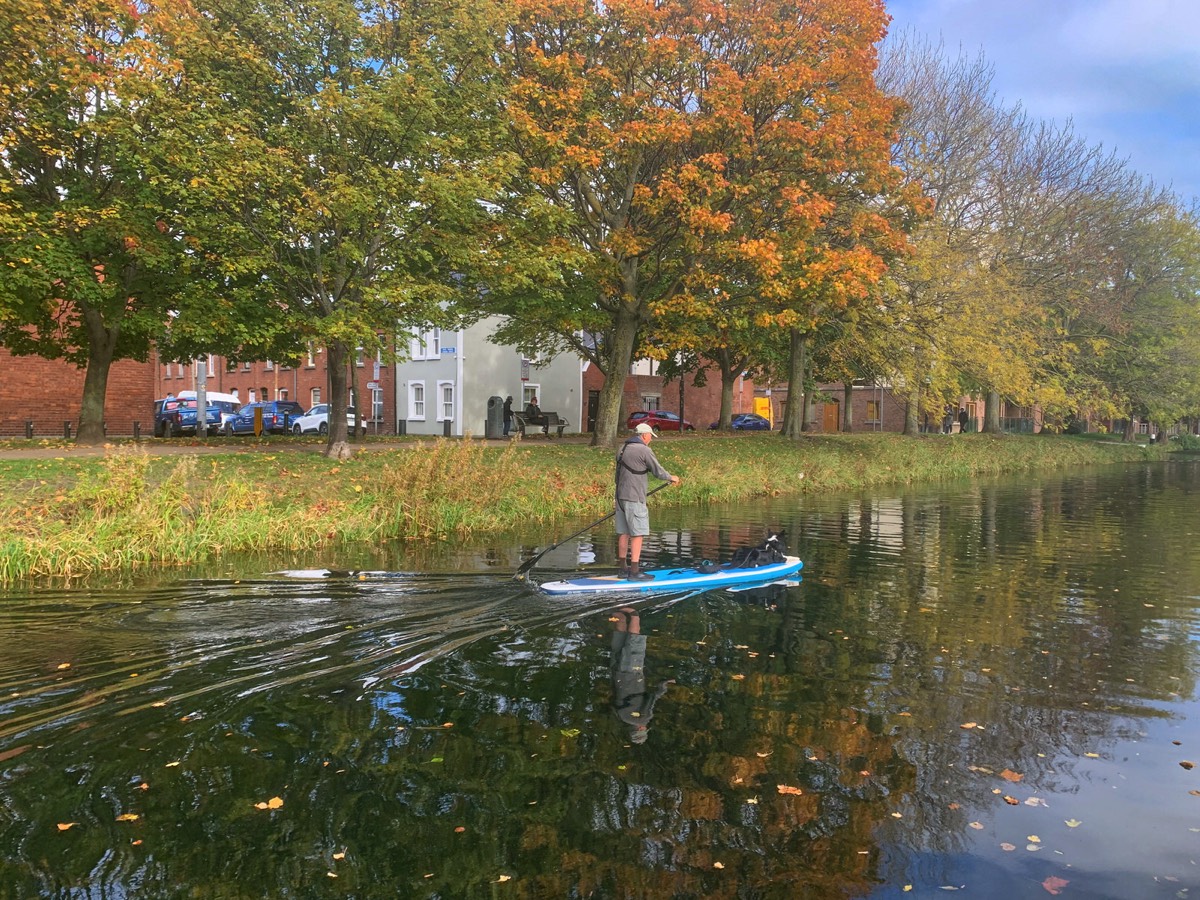 MAN AND HIS DOG ON THE GRAND CANAL 004