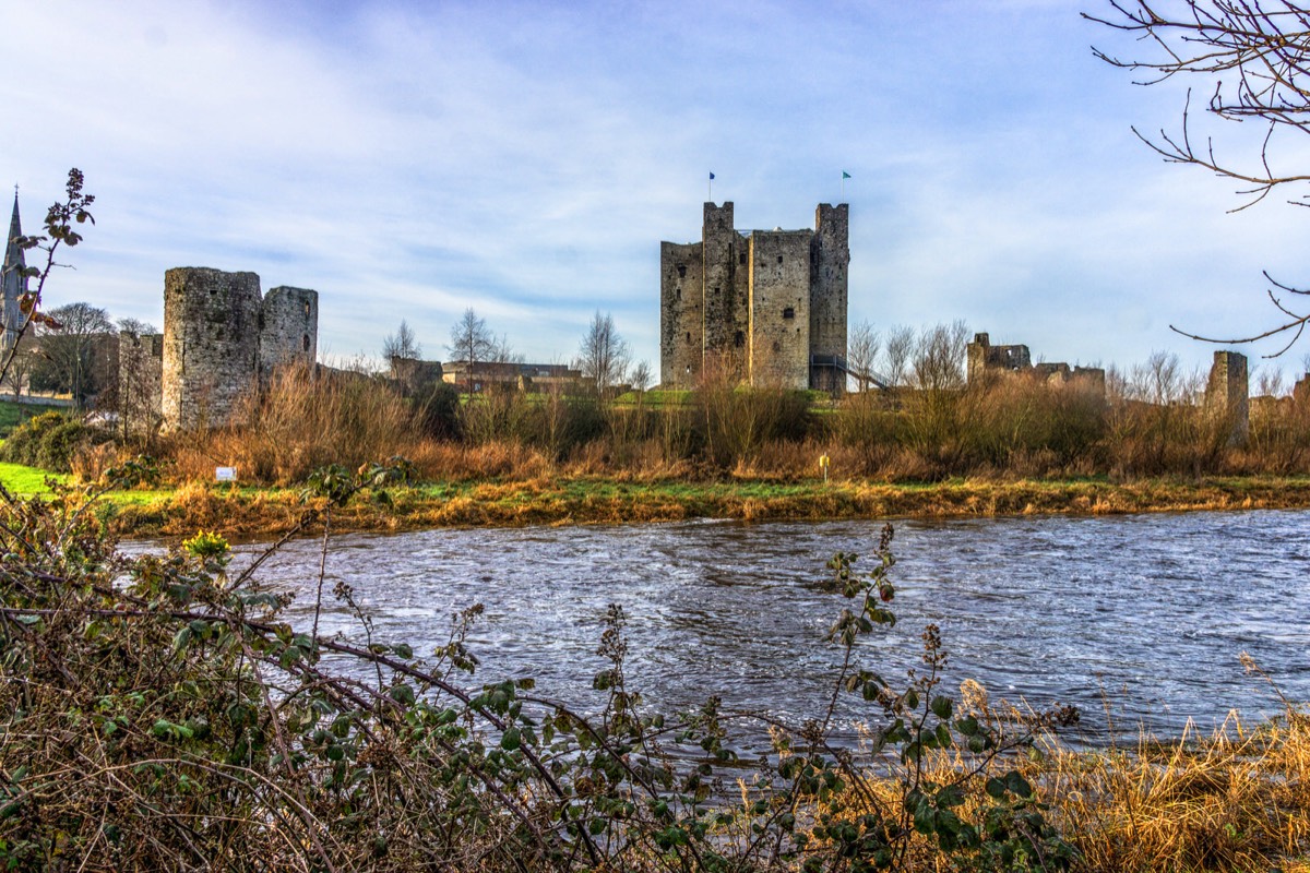 HISTORIC NORMAN CASTLE IN TRIM 004