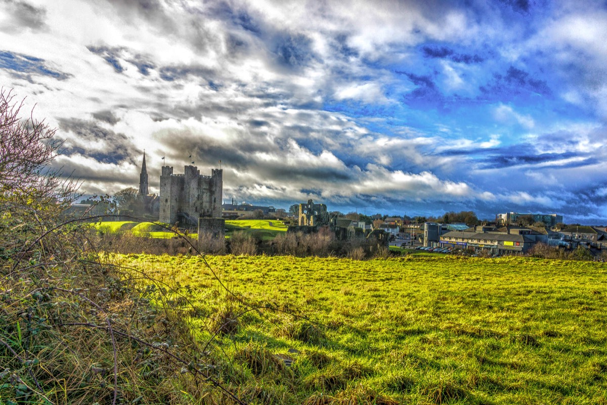 HISTORIC NORMAN CASTLE IN TRIM 005