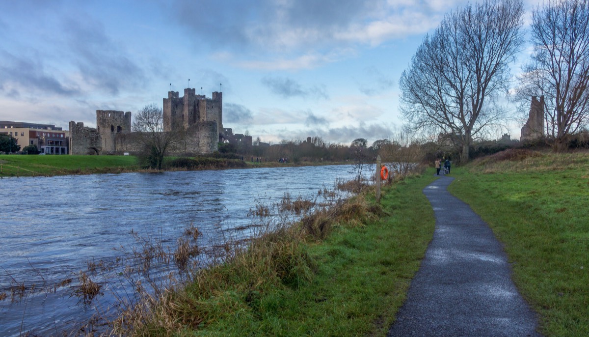 HISTORIC NORMAN CASTLE IN TRIM 019