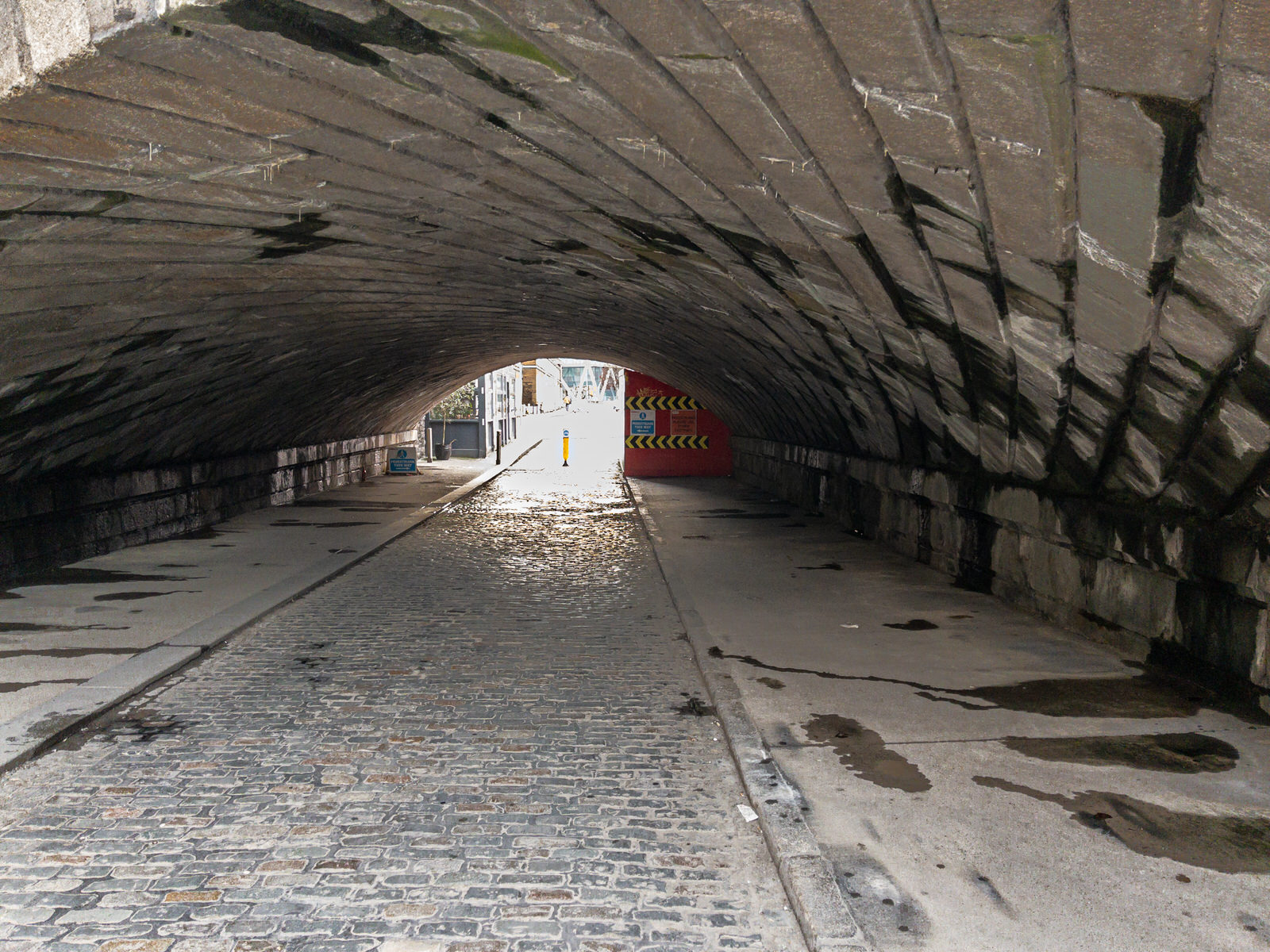 VERY LOW RAILWAY BRIDGE