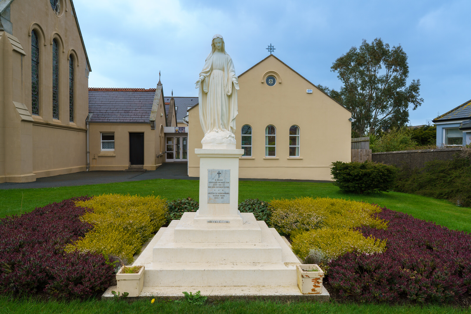 CHURCH OF THE HOLY ROSARY