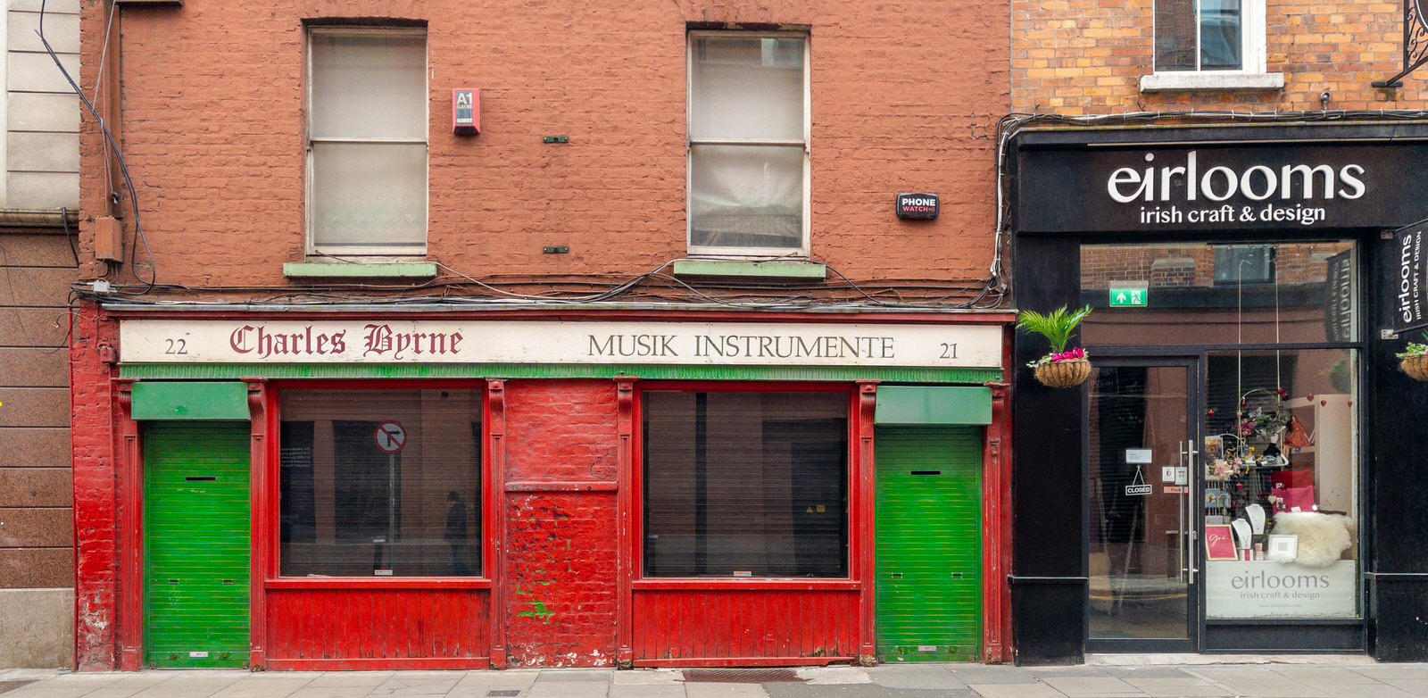 CHARLES BYRNE MUSIK INSTRUMENTE HAS CEASED TRADING